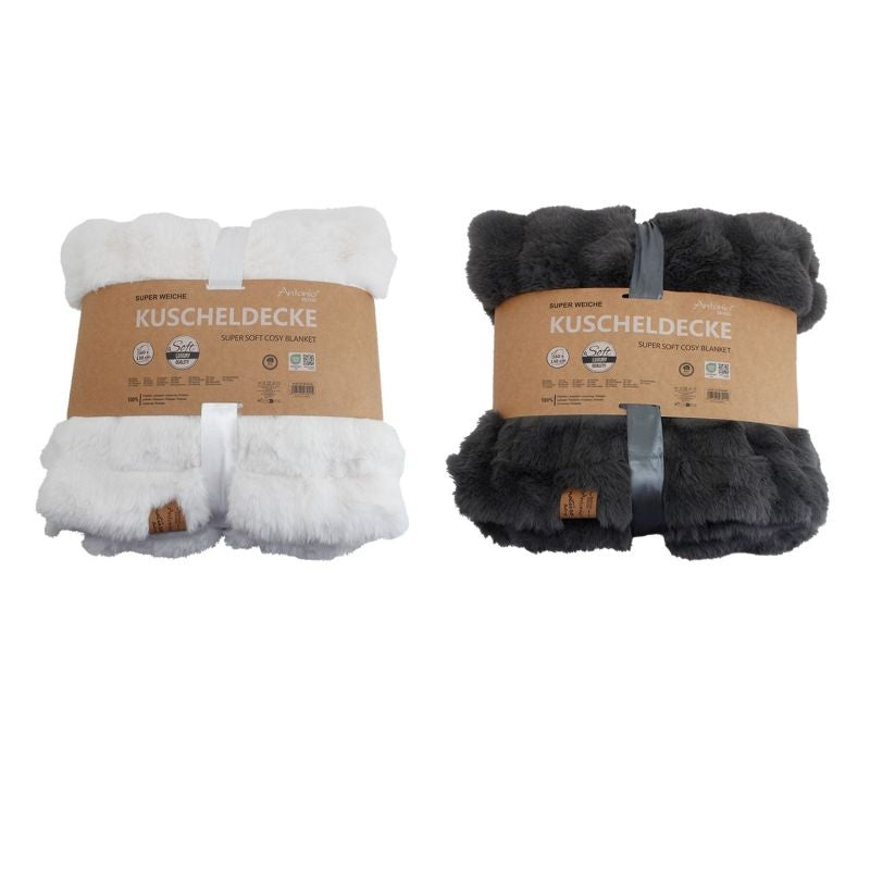 Teddy deken in wit en antraciet, zachte en warme plaid voor op de bank of als extra deken op bed